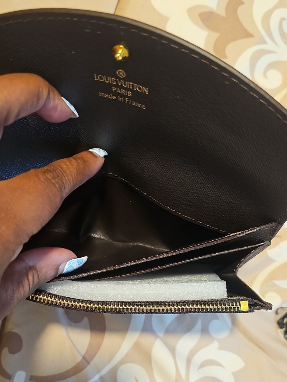 Inspired Monogram Canvas Brown Snap Wallet - Picture 4 of 10